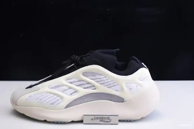 FW4980 V3 Boost Azael 700 Yeezy Adidas 0509
